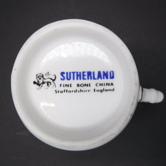 Royal Sutherland England Yellow Rose Creamer Fine Bone China - Picture 6 of 7